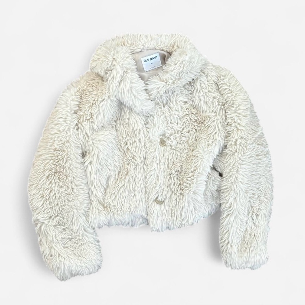 Women’s Old Navy Cream Faux Fur Jacket